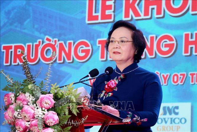 Phó thủ tướng Phạm Thị Thanh Trà dự lễ khởi công Dự án xây dựng Trường Trung học phổ thông Nam Đàn 1